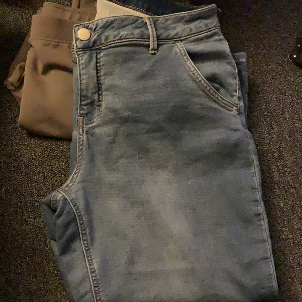 Capris
